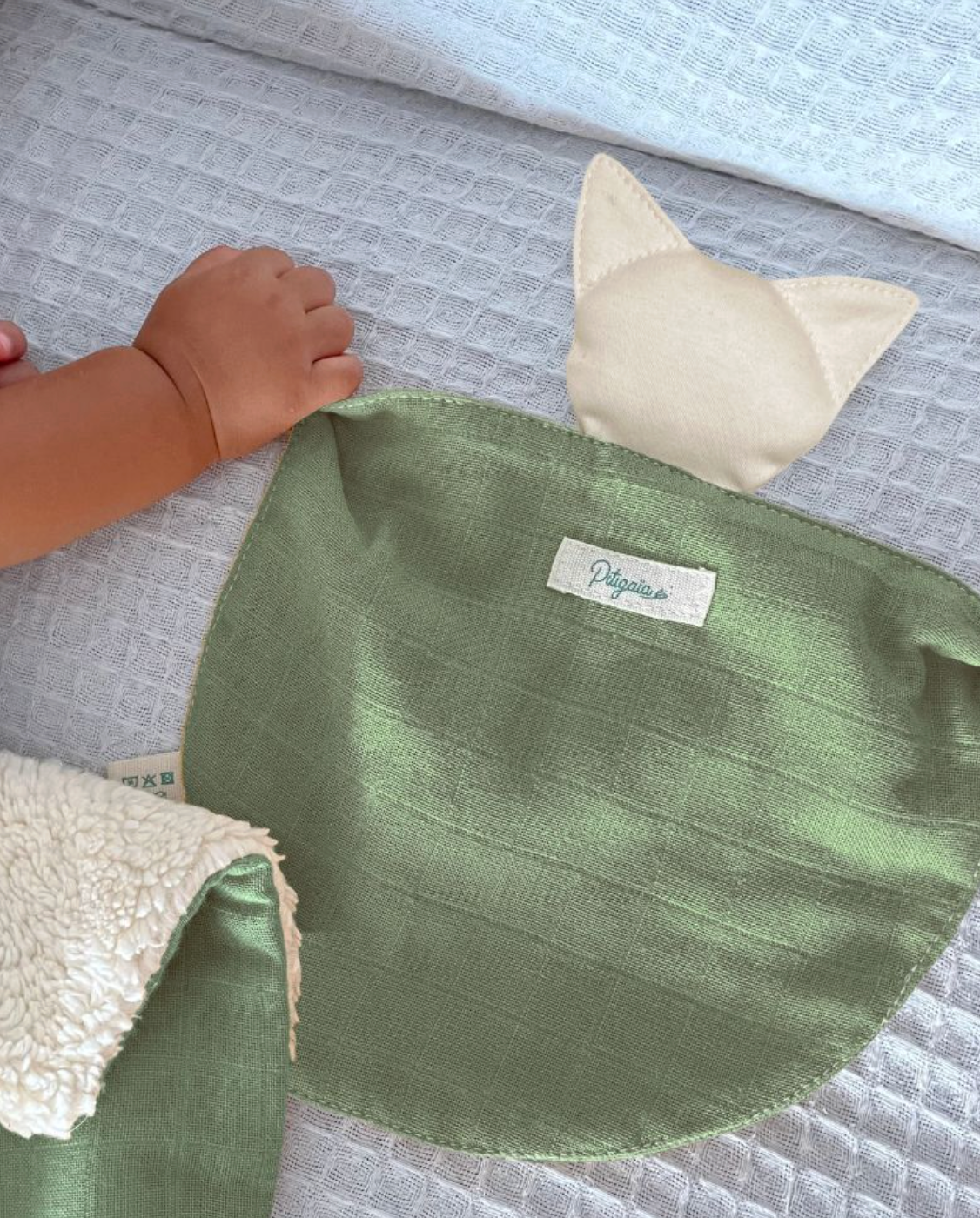 Doudou plat Chat (100% coton bio GOTS)