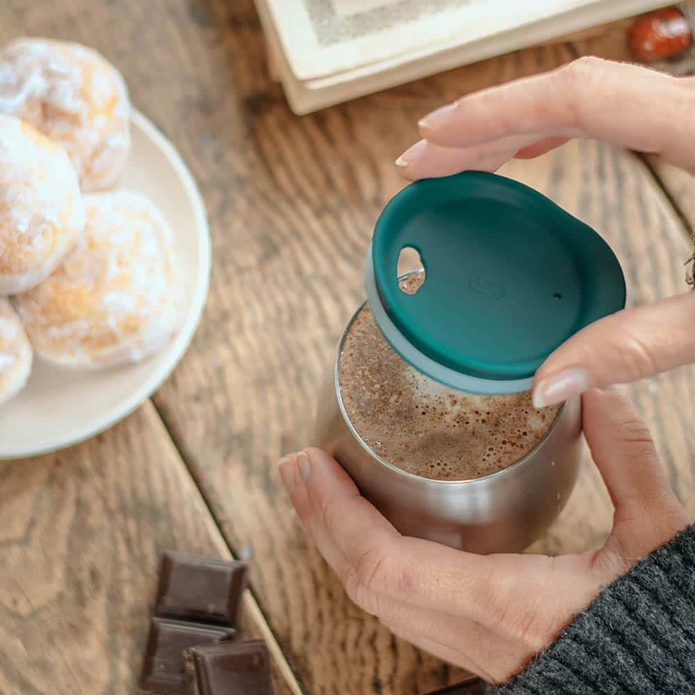 Mugs isotherme avec couvercle